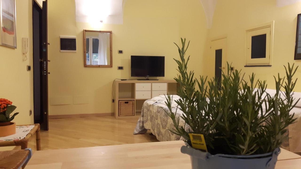 Maè Albenga Suites Esterno foto