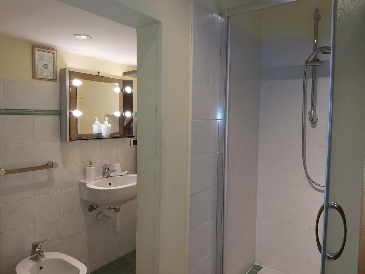 Maè Albenga Suites Esterno foto