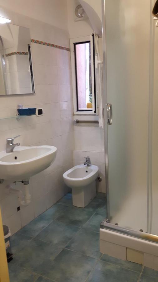 Maè Albenga Suites Esterno foto