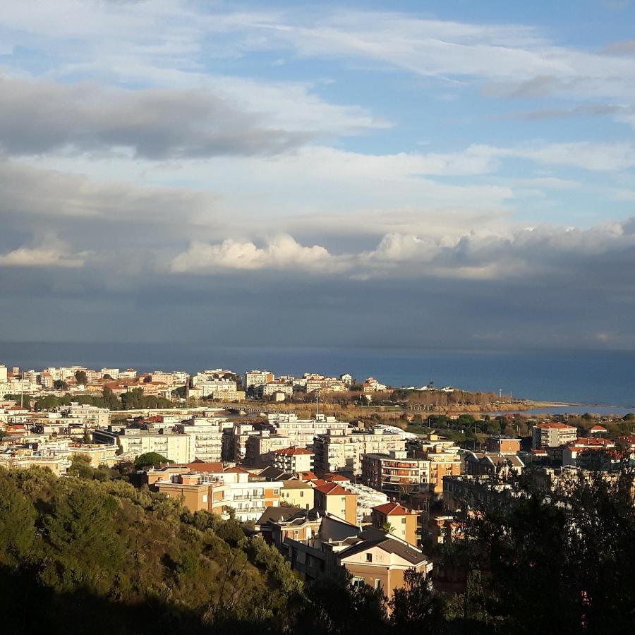 Maè Albenga Suites Esterno foto