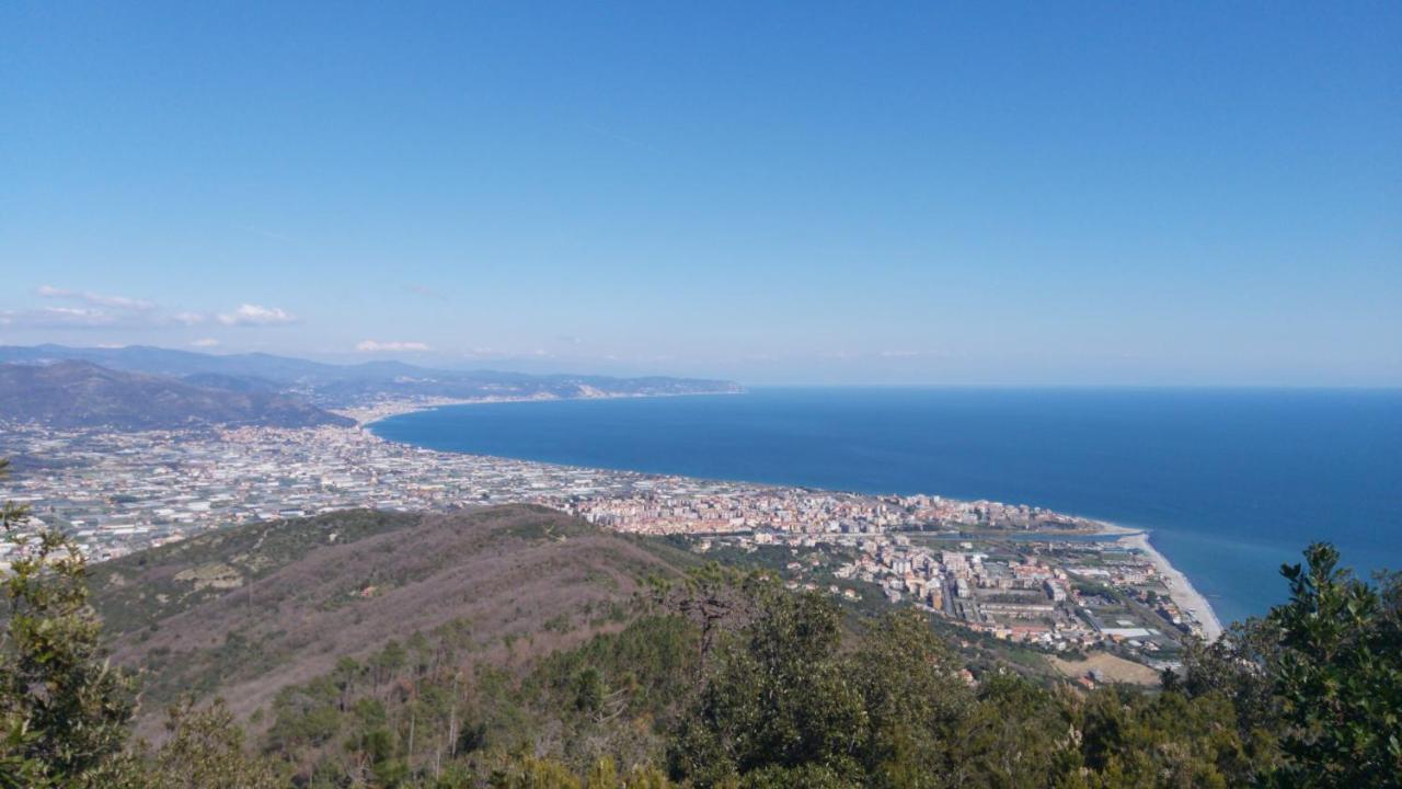 Maè Albenga Suites Esterno foto
